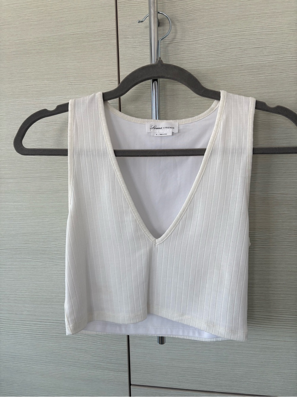 Lovers and Friends White Cropped V neck Tank